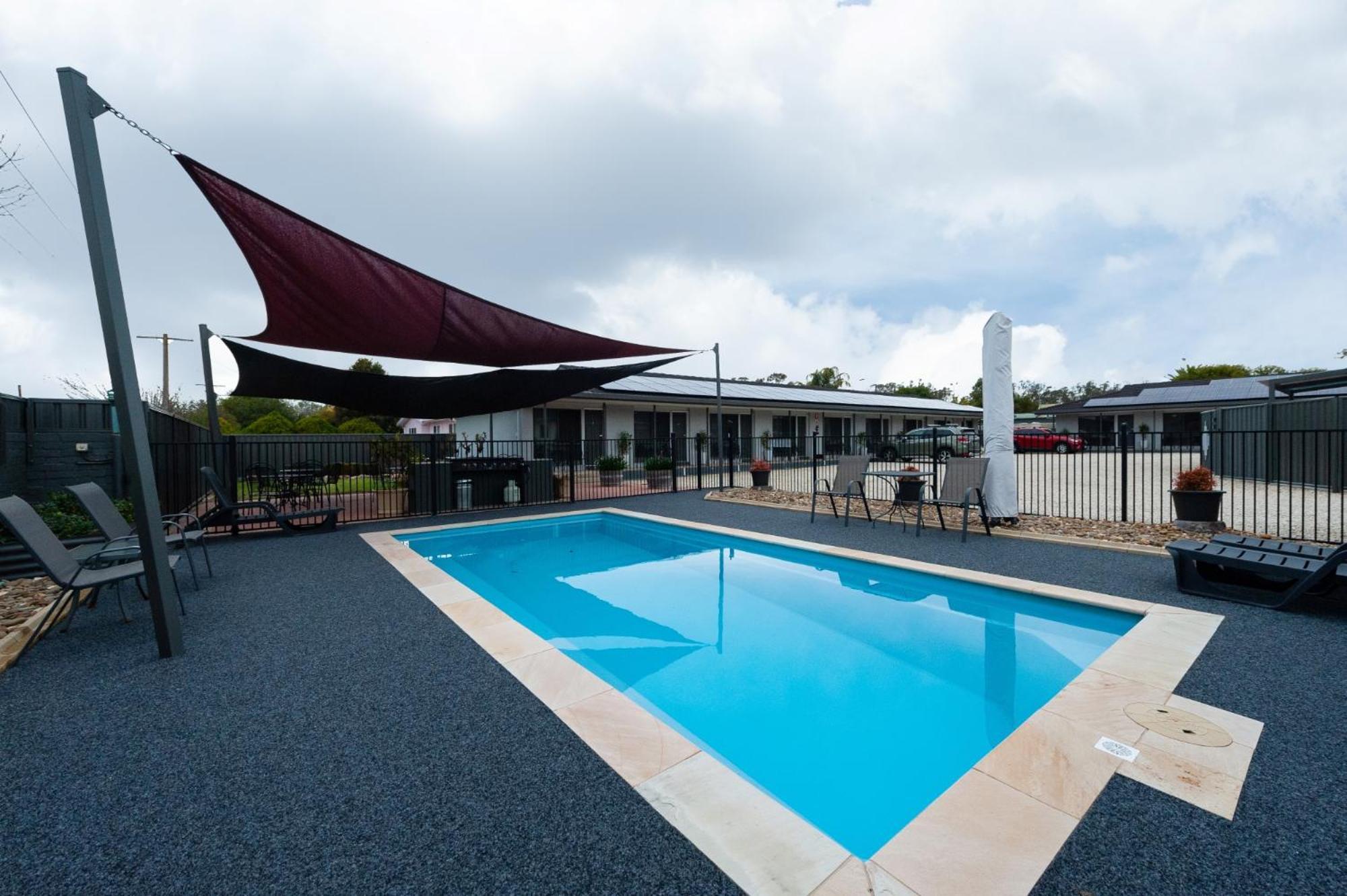 โมเทล วุนการ์รา Motel รัทเธอร์เกล็น ภายนอก รูปภาพ