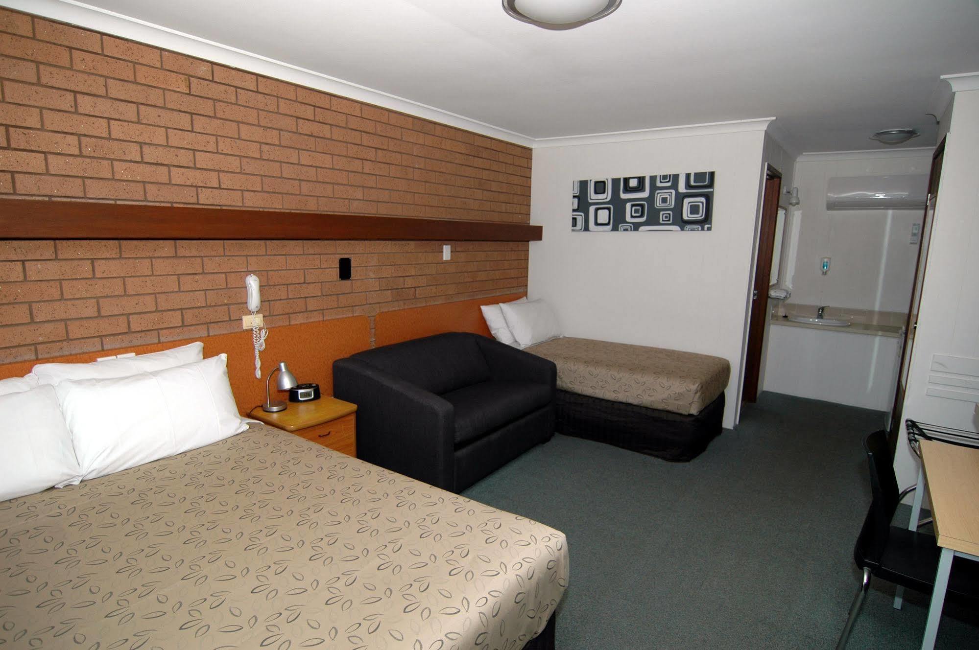 โมเทล วุนการ์รา Motel รัทเธอร์เกล็น ภายนอก รูปภาพ